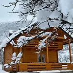 Vikendice Ramsko Jezero Rama Prozor Сasa de vacaciones *