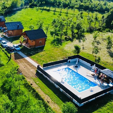 Vikendice Ramsko Jezero Rama Prozor